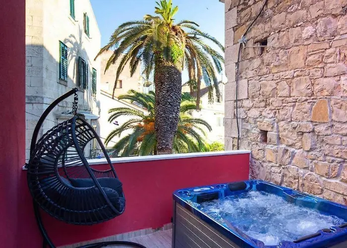 Hrpina Heritage House Gasthuis