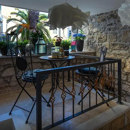 Affittacamere Hrpina Heritage House Makarska