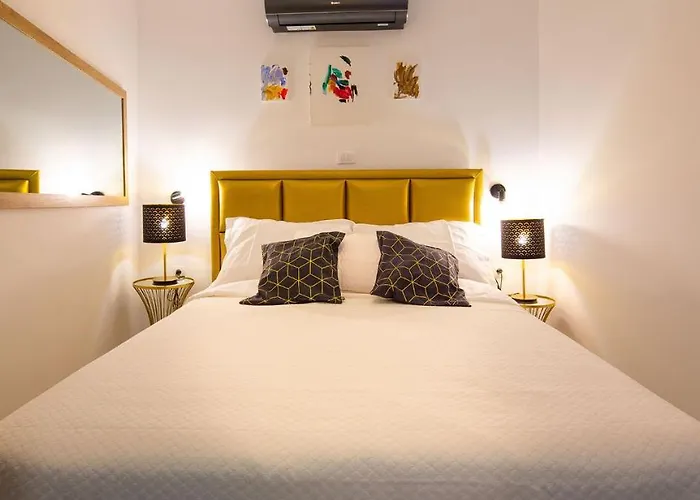 Hrpina Heritage House Гостьовий будинок *