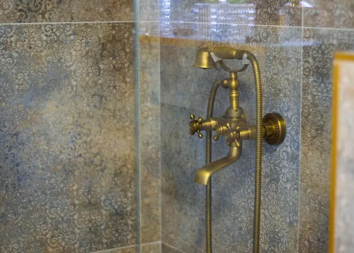 Hrpina Heritage House Гостьовий будинок