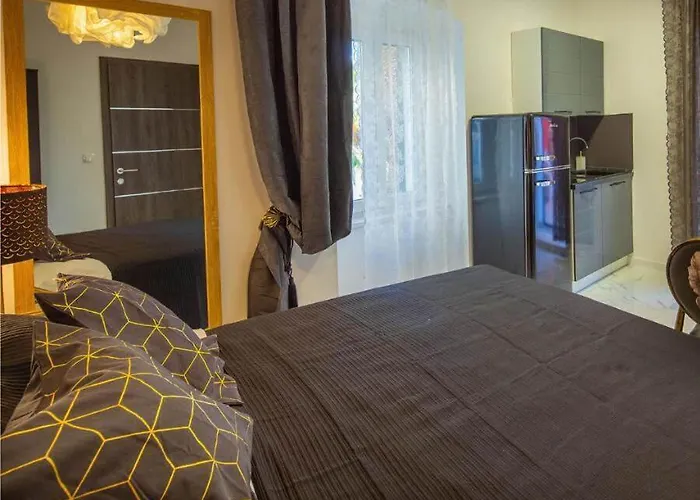 Hrpina Heritage House Konukevi Makarska