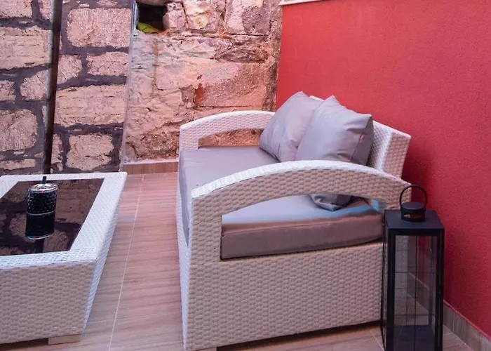 Гостьовий будинок Hrpina Heritage House